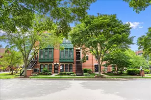 130 N Rose St, Palatine, IL 60067 - Photo 2