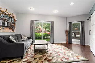 130 N Rose St, Palatine, IL 60067 - Photo 10