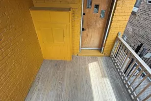 8040 S Rhodes Ave, Chicago, IL 60619 - Photo 12