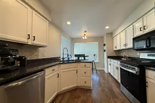 603 Stone Brook Ct, Elk Grove Village, IL 60007 - Photo 14
