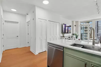 600 N Kingsbury Street #1005, Chicago, IL 60610 - Photo 8