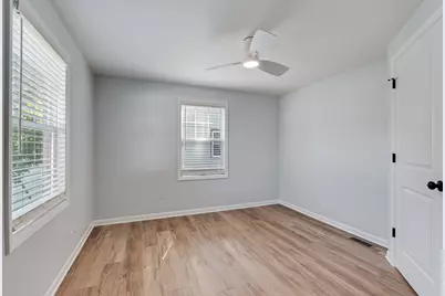 1613 Jones Street, Joliet, IL 60435 - Photo 10