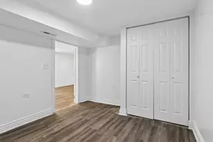 9913 S Parnell Ave, Chicago, IL 60628 - Photo 26