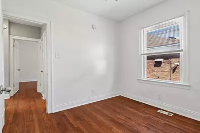 9913 S Parnell Avenue, Chicago, IL 60628 - Photo 16