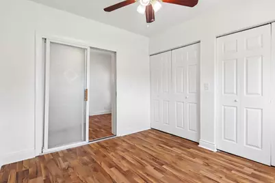 9913 S Parnell Avenue, Chicago, IL 60628 - Photo 10