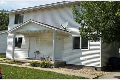205 E Logan Street, Atlanta, IL 61723 - Photo 4