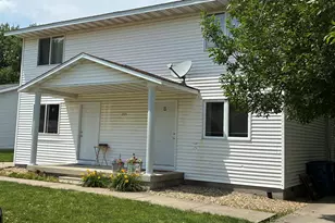 205 E Logan St, Atlanta, IL 61723 - Photo 4
