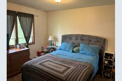 205 E Logan Street, Atlanta, IL 61723 - Photo 18