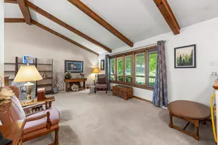 11S669 Schillinger Dr, Naperville, IL 60564 - Photo 12