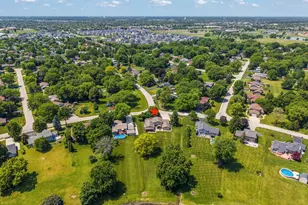 11S669 Schillinger Dr, Naperville, IL 60564 - Photo 42