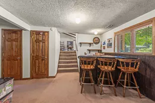 11S669 Schillinger Dr, Naperville, IL 60564 - Photo 24