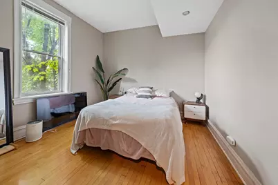 2335 N Oakley Avenue #2, Chicago, IL 60647 - Photo 4