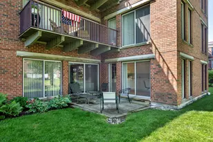 412 Kelburn Rd, Deerfield, IL 60015 - Photo 12