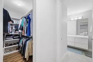 2743 N Ashland Ave, Chicago, IL 60614 - Photo 8