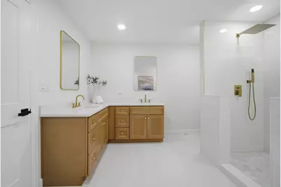 1490 Avignon Court, Highland Park, IL 60035 - Photo 10