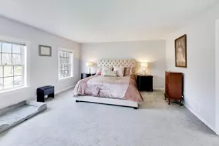 924 Glen Oak Dr, Sleepy Hollow, IL 60118 - Photo 22