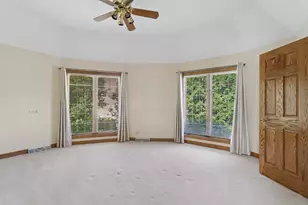 1901 Midwest Club Pkwy, Oak Brook, IL 60523 - Photo 34