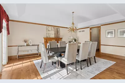 1901 Midwest Club Parkway, Oak Brook, IL 60523 - Photo 8