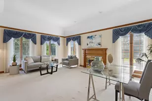 1901 Midwest Club Pkwy, Oak Brook, IL 60523 - Photo 30