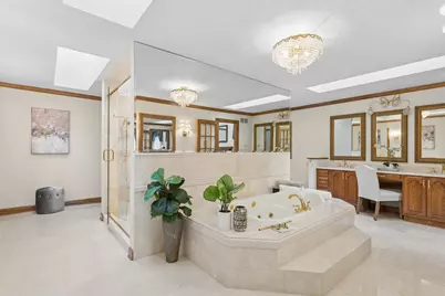 1901 Midwest Club Parkway, Oak Brook, IL 60523 - Photo 32