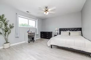 7148 W Addison St, Chicago, IL 60634 - Photo 6