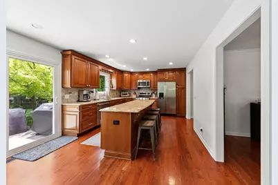 313 Richmond Lane, Vernon Hills, IL 60061 - Photo 6
