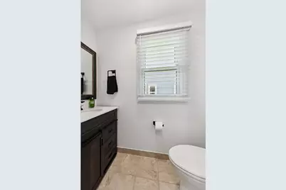 313 Richmond Lane, Vernon Hills, IL 60061 - Photo 10