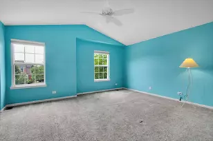 2049 Cabrillo Ln, Hoffman Estates, IL 60192 - Photo 12