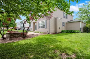 2049 Cabrillo Ln, Hoffman Estates, IL 60192 - Photo 28