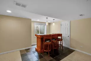 2049 Cabrillo Ln, Hoffman Estates, IL 60192 - Photo 26