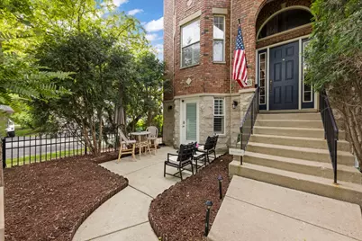 928 Shandrew Drive #928, Naperville, IL 60540 - Photo 2