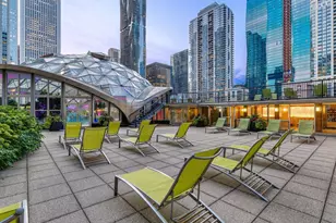400 E Randolph St, Chicago, IL 60601 - Photo 16