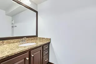 887 Braintree Ln, Bartlett, IL 60103 - Photo 14
