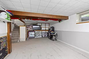 380 Pleasant St, Hoffman Estates, IL 60169 - Photo 24