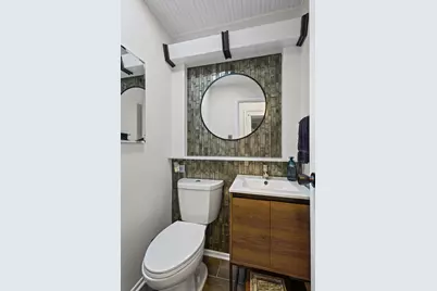 380 Pleasant Street, Hoffman Estates, IL 60169 - Photo 22