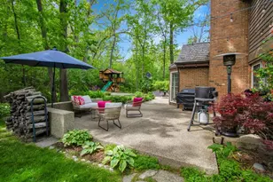 850 Carlyle Cir, Lake Bluff, IL 60044 - Photo 34