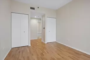 61 W 15th St, Chicago, IL 60605 - Photo 12