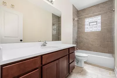 3326 S Lituanica Avenue, Chicago, IL 60608 - Photo 18