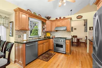 4 Waterbury Court, Lake Zurich, IL 60047 - Photo 8