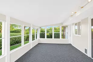 319 S Braintree Dr, Schaumburg, IL 60193 - Photo 22