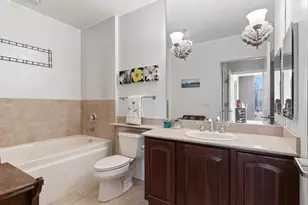 1322 S Prairie Ave, Chicago, IL 60605 - Photo 12