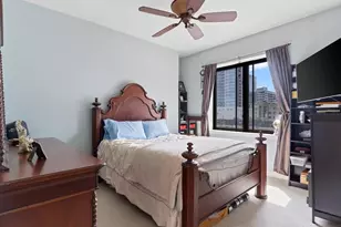 1322 S Prairie Ave, Chicago, IL 60605 - Photo 10