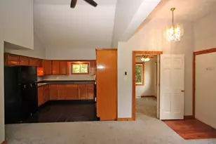 338 E Lakeview Ave, Round Lake Beach, IL 60073 - Photo 24