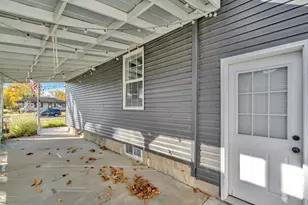 100 W 1st St, Coal City, IL 60416 - Photo 40