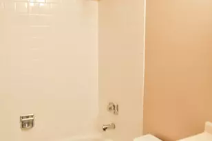 1464 Birchwood Ln, Gurnee, IL 60031 - Photo 6