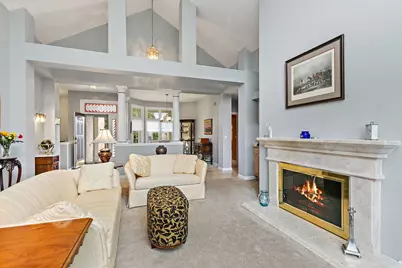 3 Sunvalley Court, Lake in the Hills, IL 60156 - Photo 6