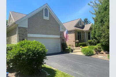 3 Sunvalley Court, Lake in the Hills, IL 60156 - Photo 1