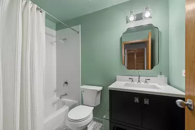 920 W Sheridan Road #308, Chicago, IL 60613 - Photo 18