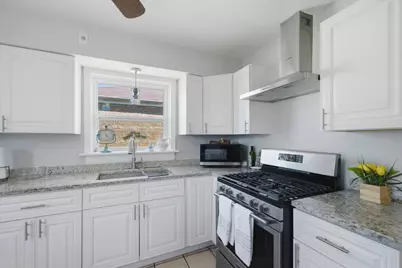 3448 W 73rd Street, Chicago, IL 60629 - Photo 10