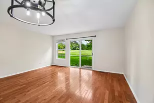 524 Jennifer Cir, Mundelein, IL 60060 - Photo 10